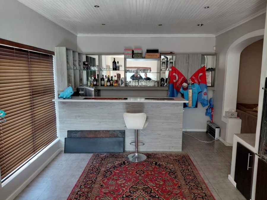 To Let 4 Bedroom Property for Rent in Durbanville Western Cape